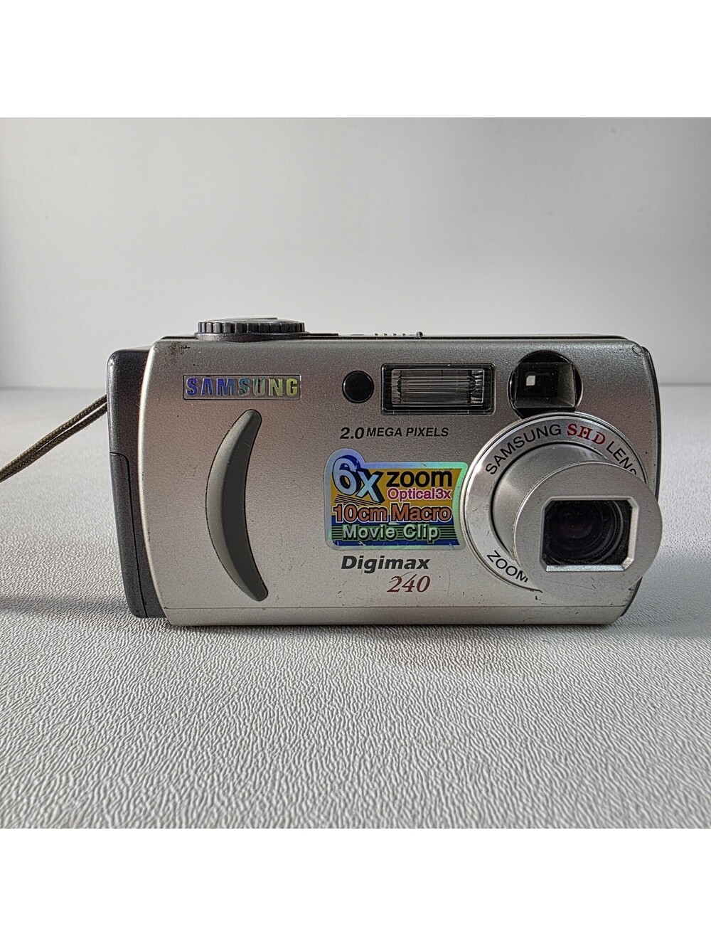 Samsung Digimax 240 Silver 2MP 1.6" LCD 3x Optical Zoom Compact Digital Camera